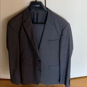 Hugo boss tailored suit 38 regular